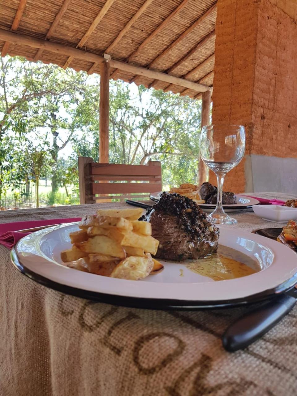 Nativo Glamping Hotel บาริชารา ภายนอก รูปภาพ